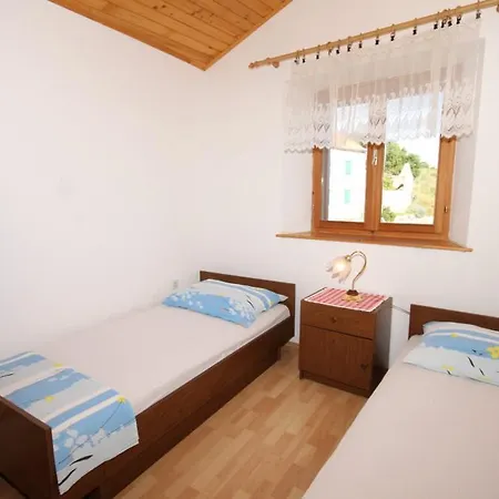 Apartment Ivan Dolac 8797a