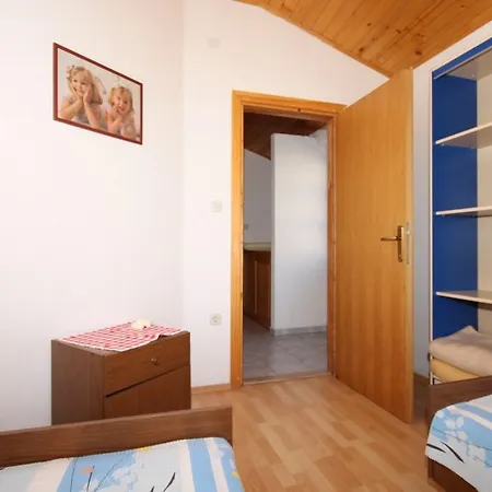 Ivan Dolac 8797a Apartment